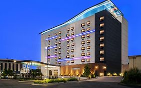 Holiday Inn Rolling Meadows Schaumburg Area